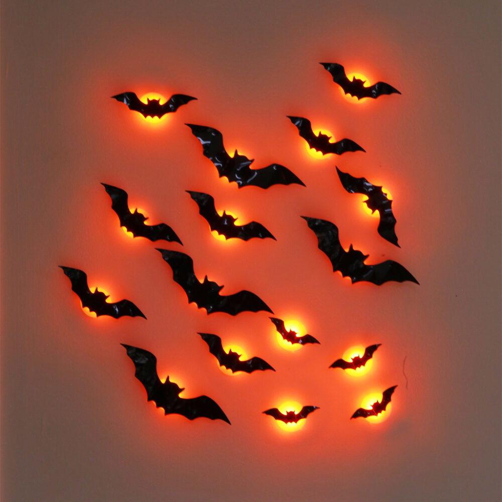 Holiday Decoration Comes With Foam Glue - Image 9